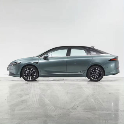 2024 Xpeng P5 pro 500km Ηλεκτρικό Sedan 4 πόρτες 5 θέσεις xpeng Ηλεκτρικό όχημα Αυτοκίνητο