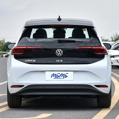Vw ID3 5 θέσεις Ηλεκτρικό αυτοκίνητο 450 χιλιόμετρα Ακτίνα 1760 κιλά Μειωμένο βάρος Κορυφαία επιλογή για επιχειρήσεις